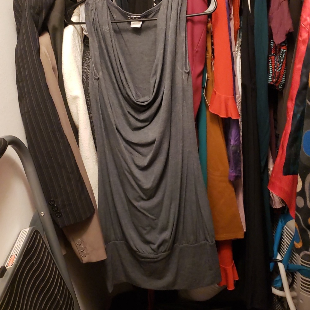 Gray stretchy sleeveless dress
